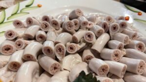 Lòng se điếu - Nội Tạng Động Vật – Đặc Sản Nguy Hiểm: Cảnh Báo Từ Góc Nhìn Sức Khỏe