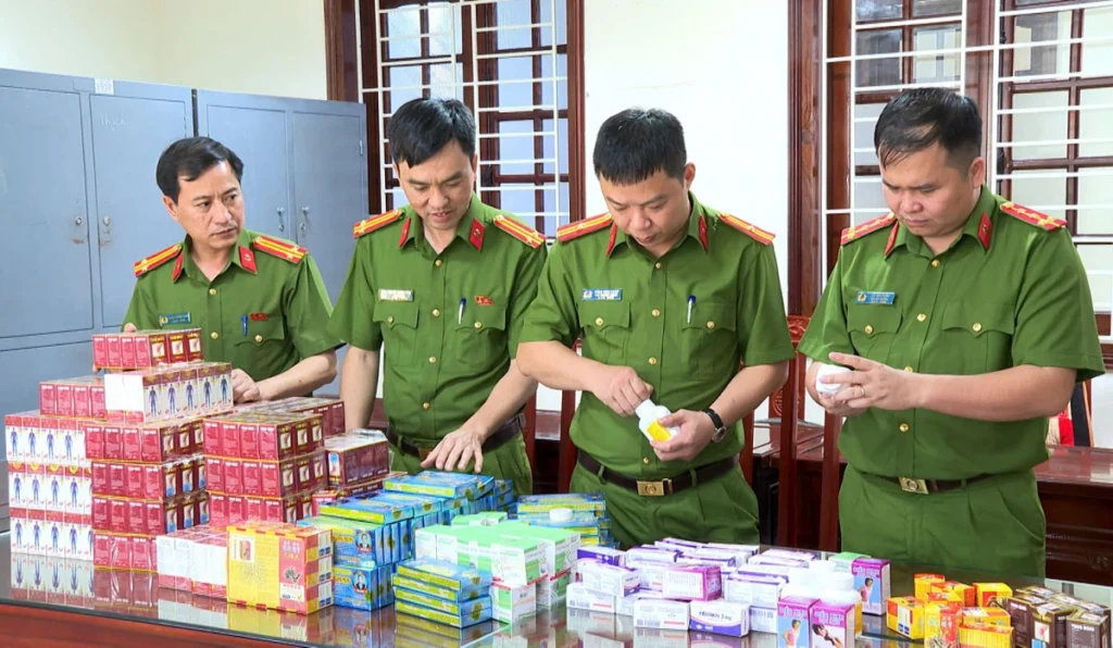 Triệt phá đường dây thực phẩm bảo vệ sức khỏe giả Triệt phá đường dây thực phẩm bảo vệ sức khỏe giả