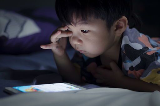 Trẻ em ngủ muộn và suy giảm miễn dịch Trẻ em ngủ muộn và suy giảm miễn dịch