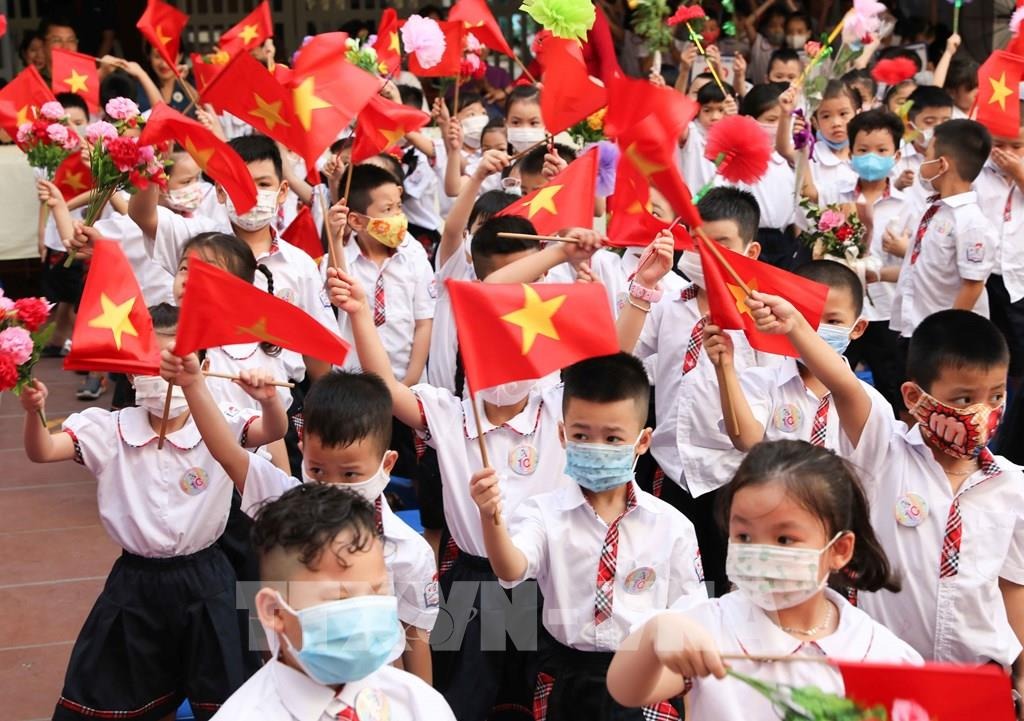 Cập nhật lịch ngày tựu trường 2025 và thông tin khai giảng năm học mới cho học sinh cả nước. Lịch dự kiến theo từng khối lớp, gợi ý chuẩn bị đầu năm cho phụ huynh.