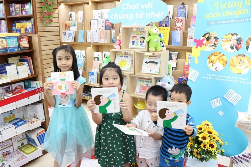 Danh sách các đồ dùng học tập bằng tiếng Anh giúp trẻ tiểu học làm quen từ vựng, tự tin đến lớp song ngữ.